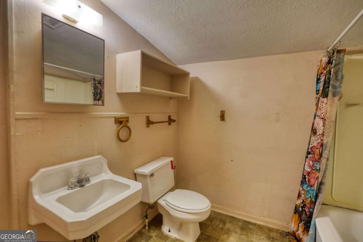 3195 Highway 213 Mansfield GA 30055