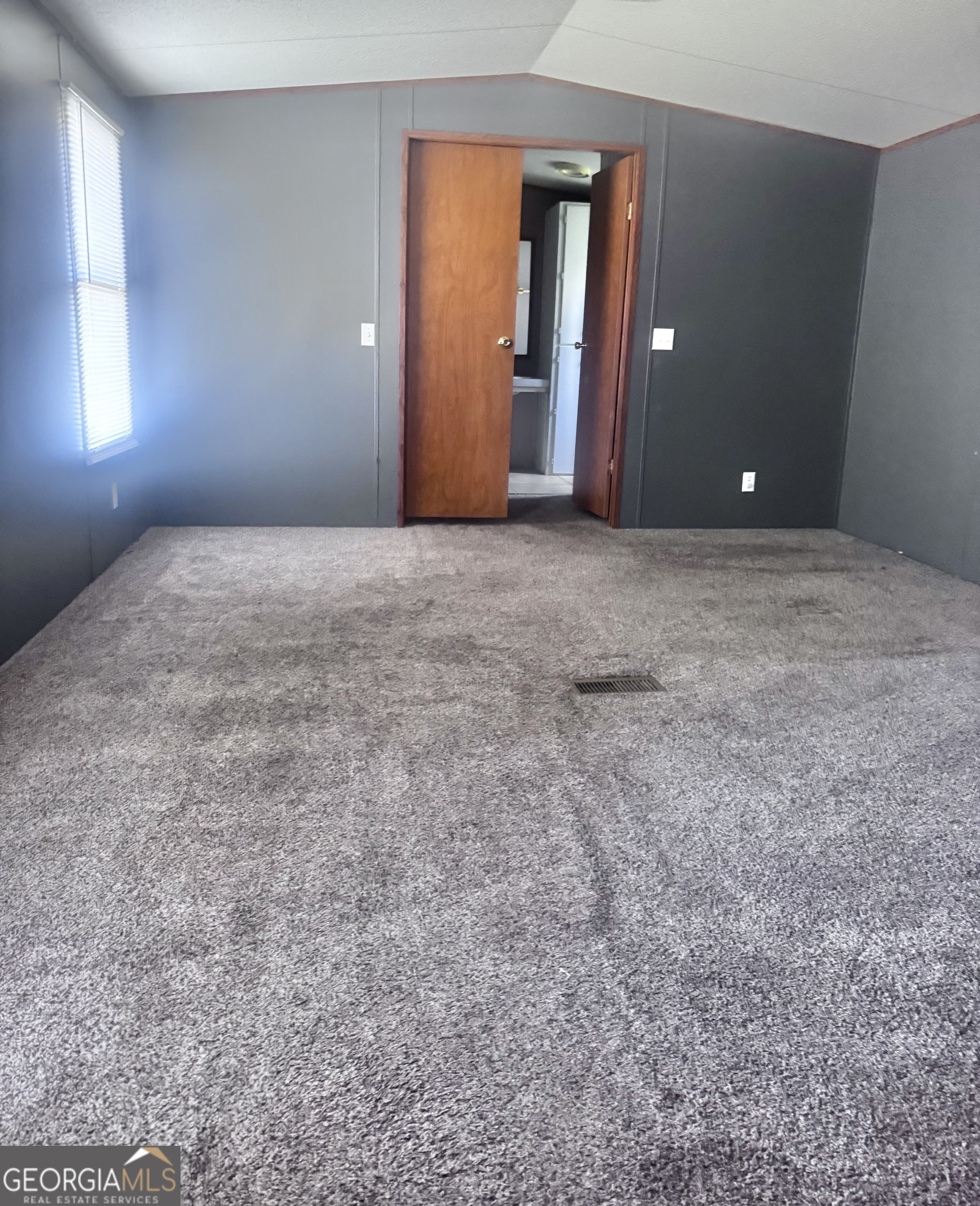 131 Register Avenue Reidsville GA 30453