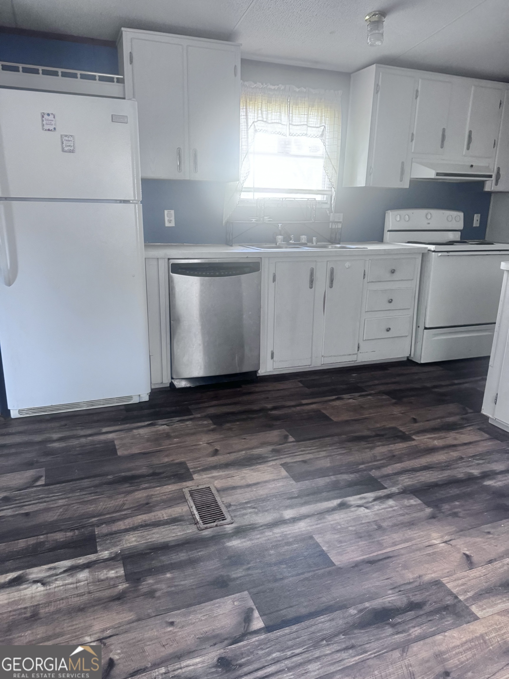 131 Register Avenue Reidsville GA 30453