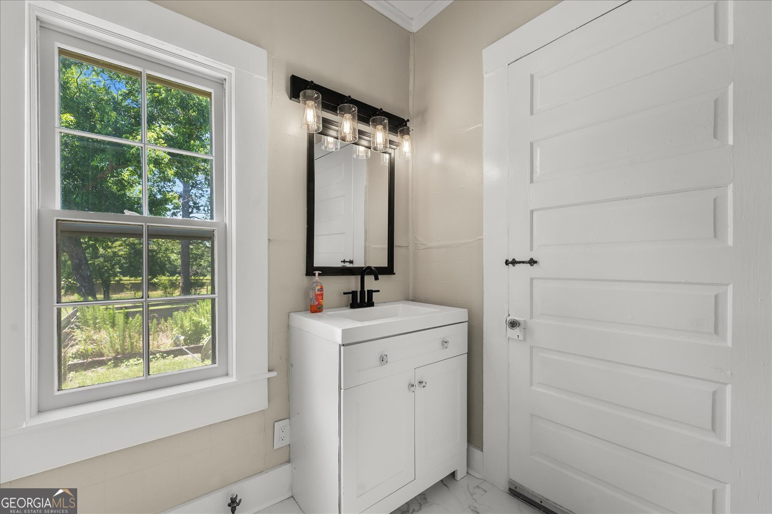 277 N Hulin Avenue Tignall GA 30668