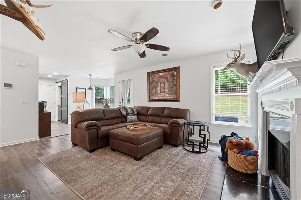 226 Charles Drive NE Calhoun GA 30701
