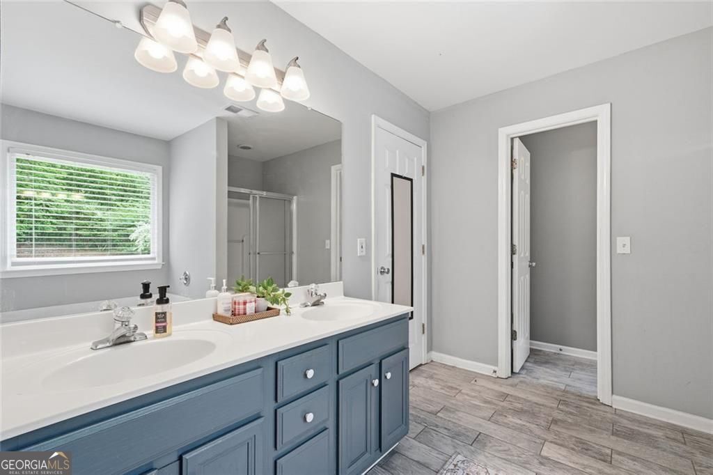226 Charles Drive NE Calhoun GA 30701