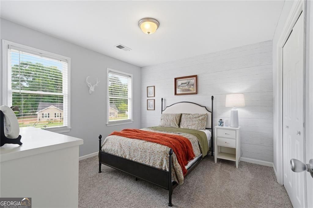 226 Charles Drive NE Calhoun GA 30701