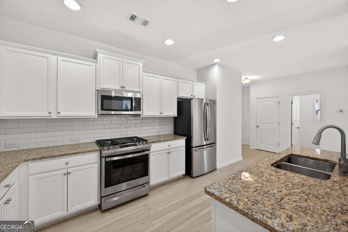 6837 Big Sky Drive Flowery Branch GA 30542