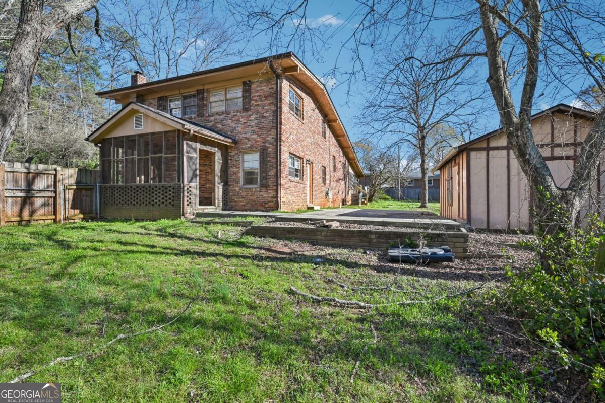 1324 N Hicks Circle NW Conyers GA 30012