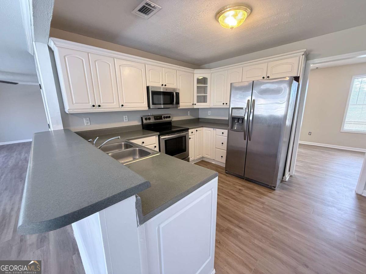 2000 Sage Court Loganville GA 30052