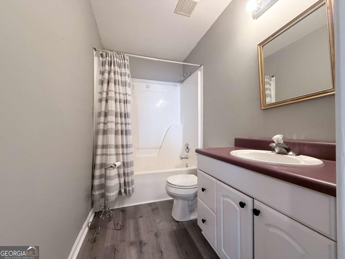 2000 Sage Court Loganville GA 30052