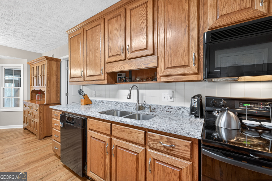 1194 Foster Road Statham GA 30666