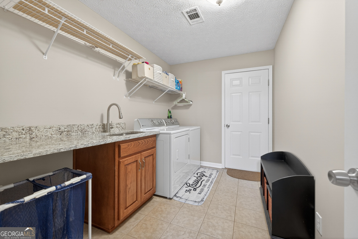 1194 Foster Road Statham GA 30666