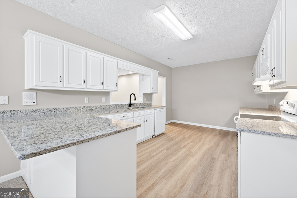 1194 Foster Road Statham GA 30666