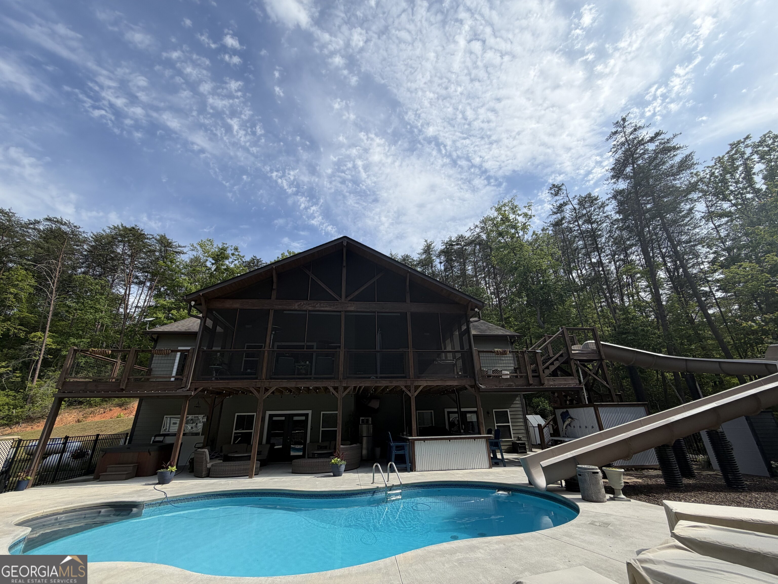 243 Singing Tree Lane Cleveland GA 30528