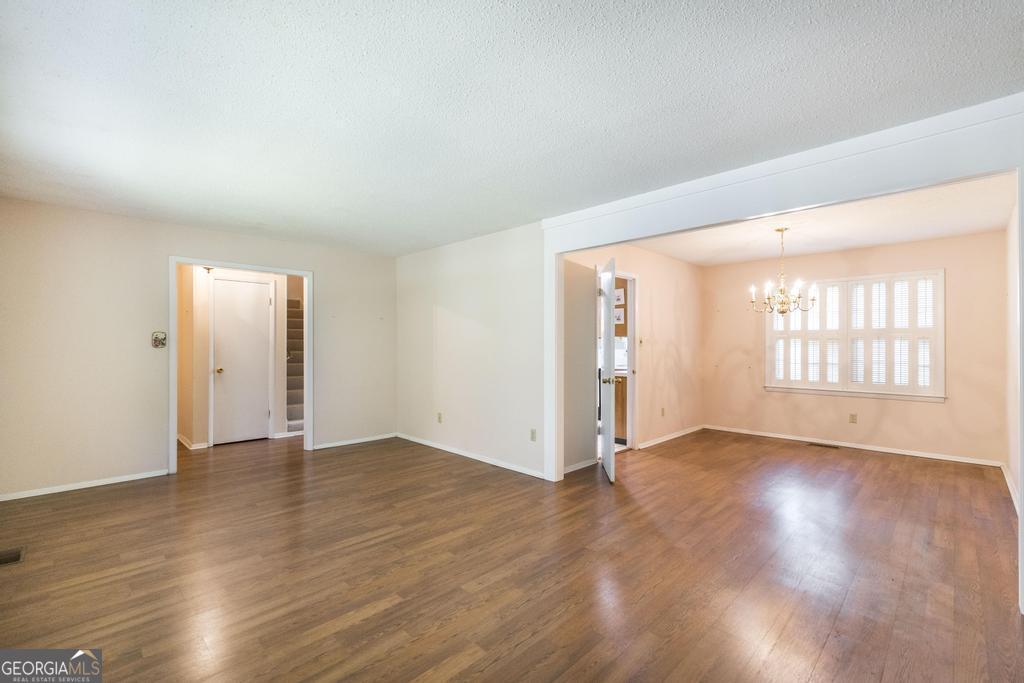 315 Donna Drive Warner Robins GA 31088
