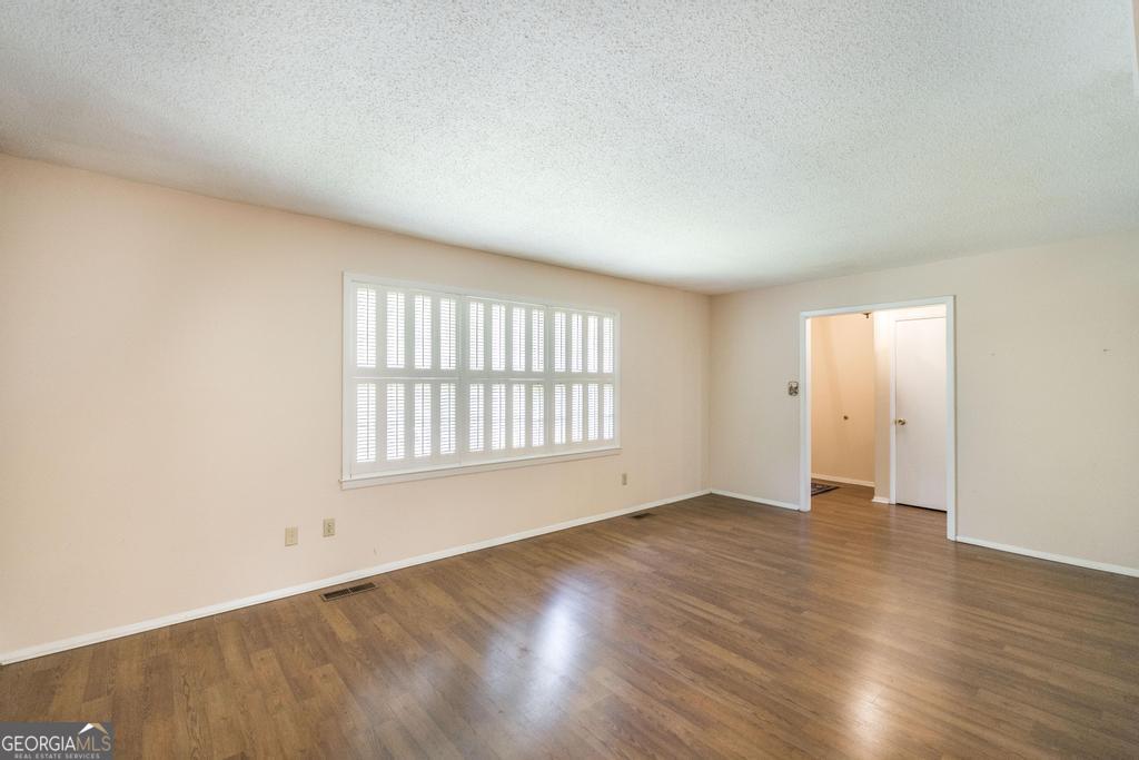 315 Donna Drive Warner Robins GA 31088