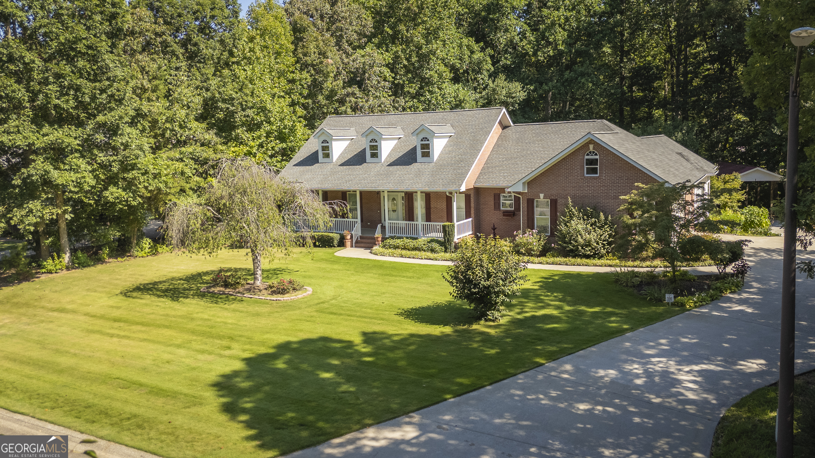 102 Trent Trail Cleveland GA 30528