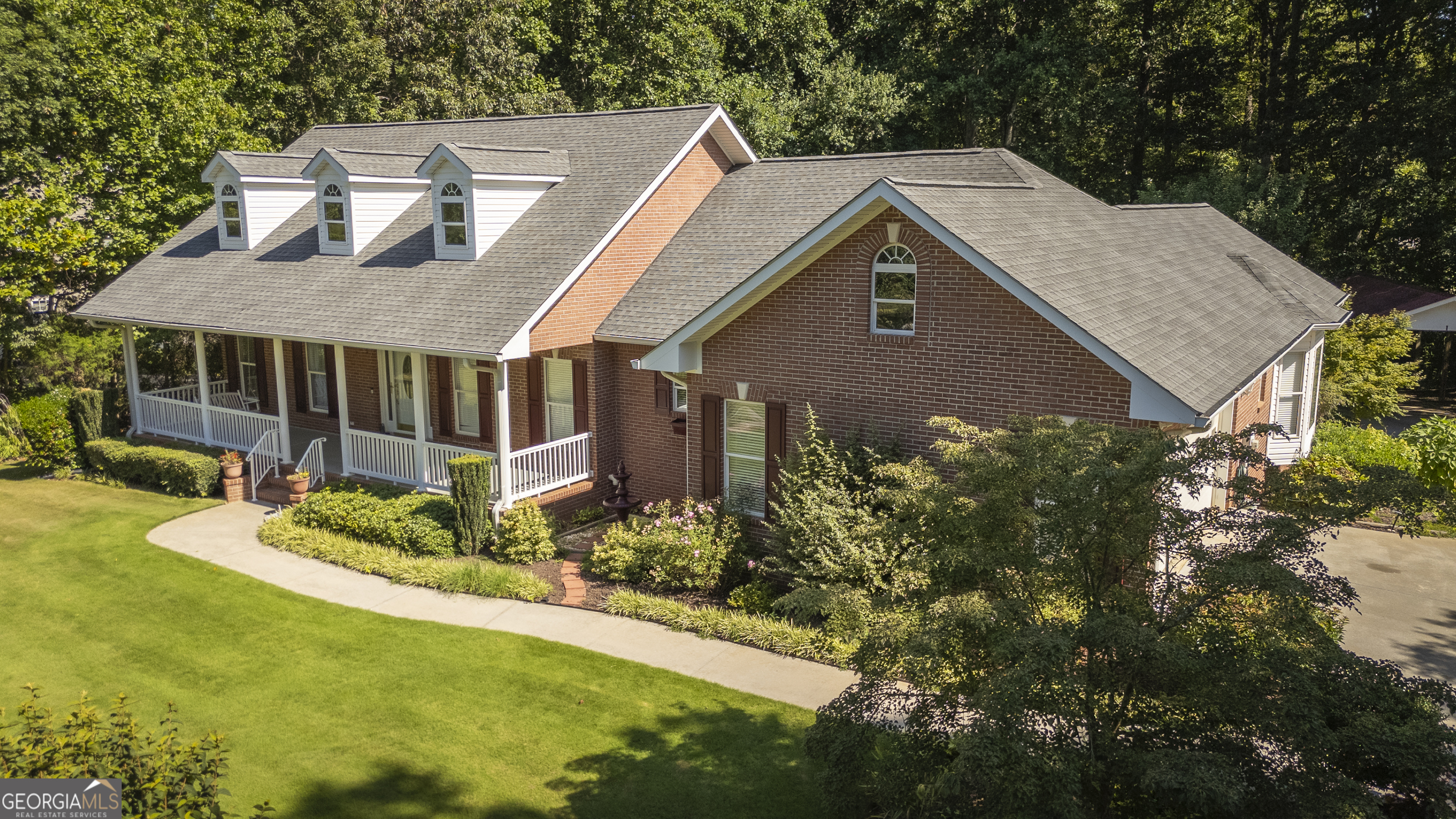 102 Trent Trail Cleveland GA 30528