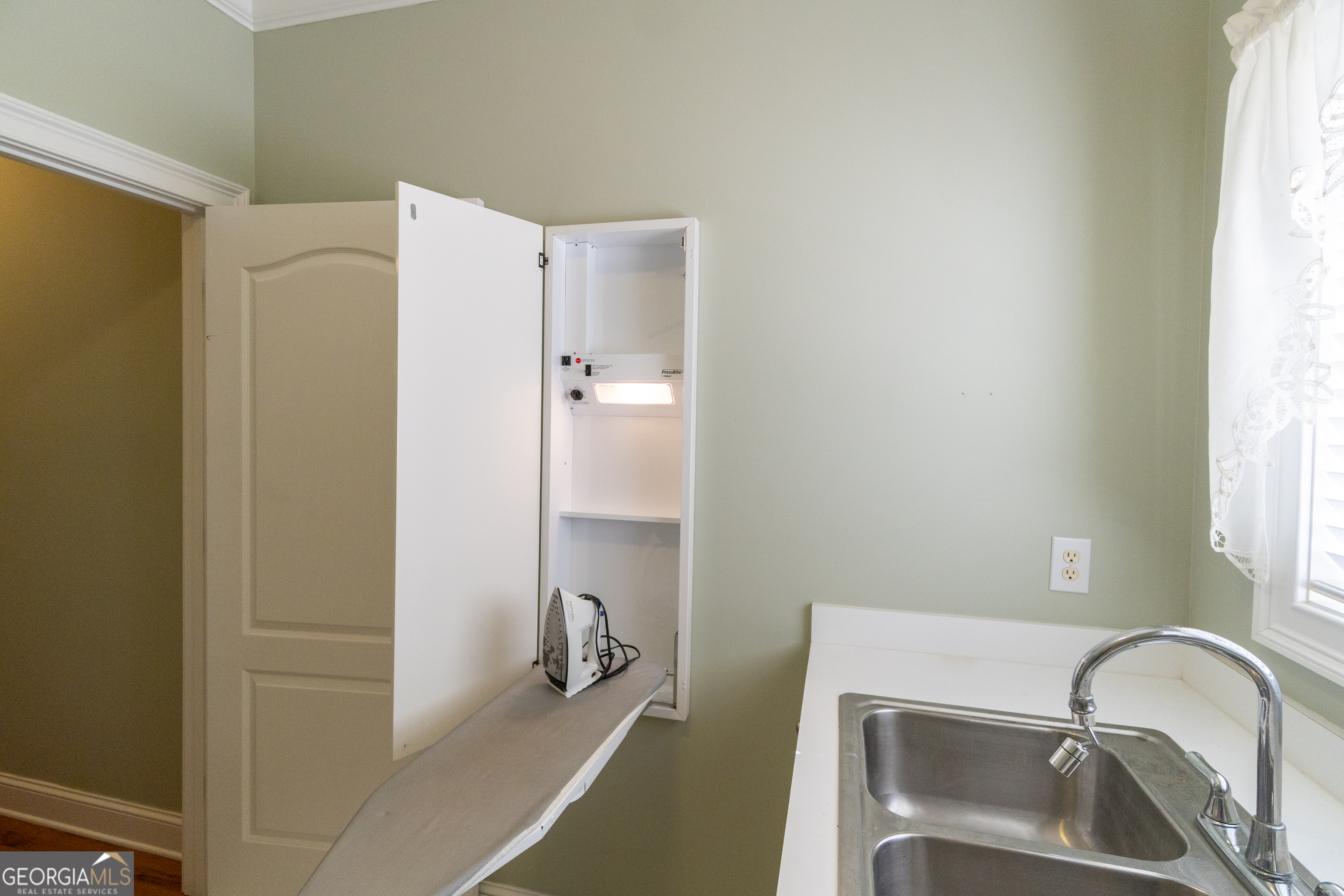 102 Trent Trail Cleveland GA 30528