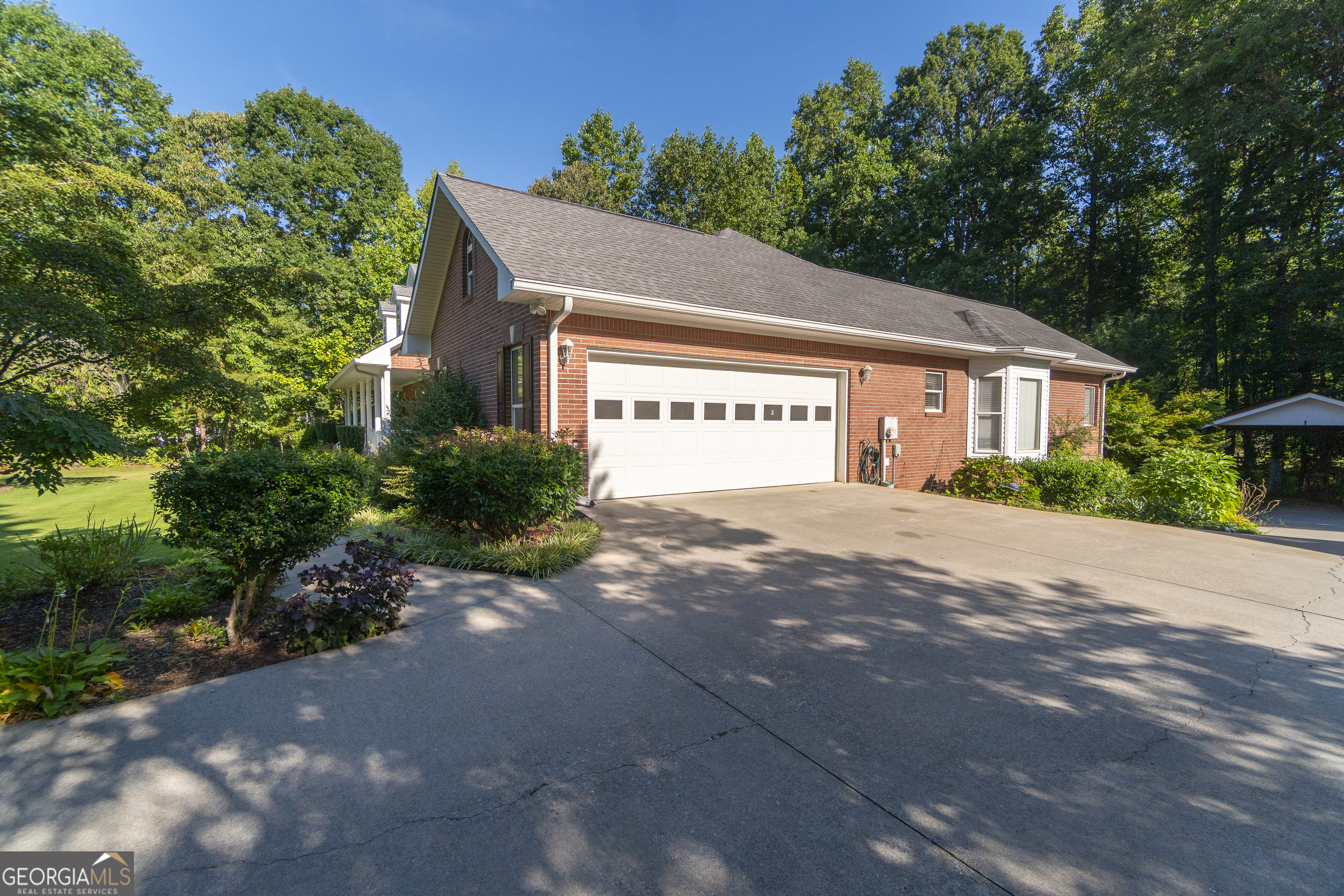 102 Trent Trail Cleveland GA 30528