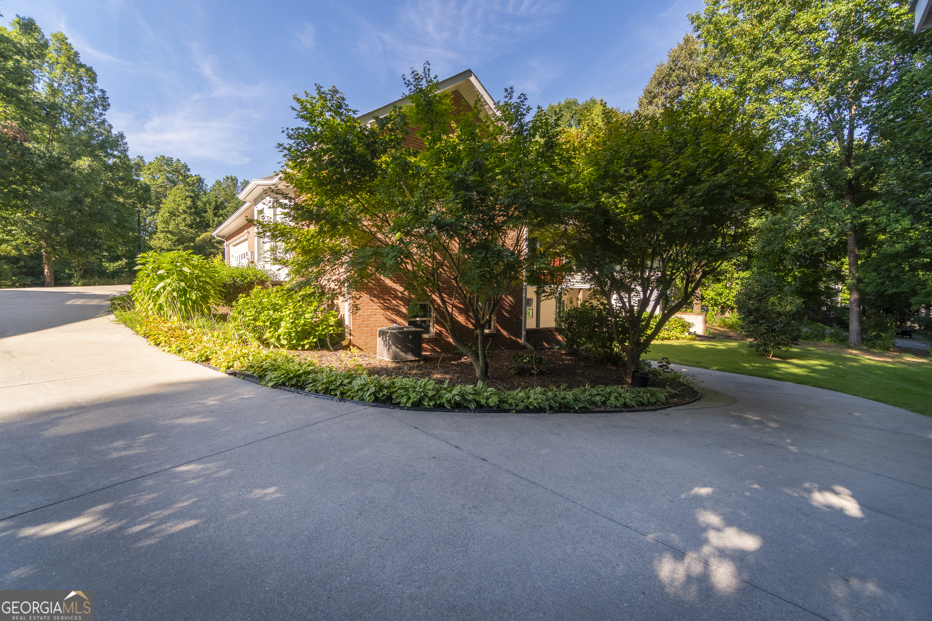 102 Trent Trail Cleveland GA 30528