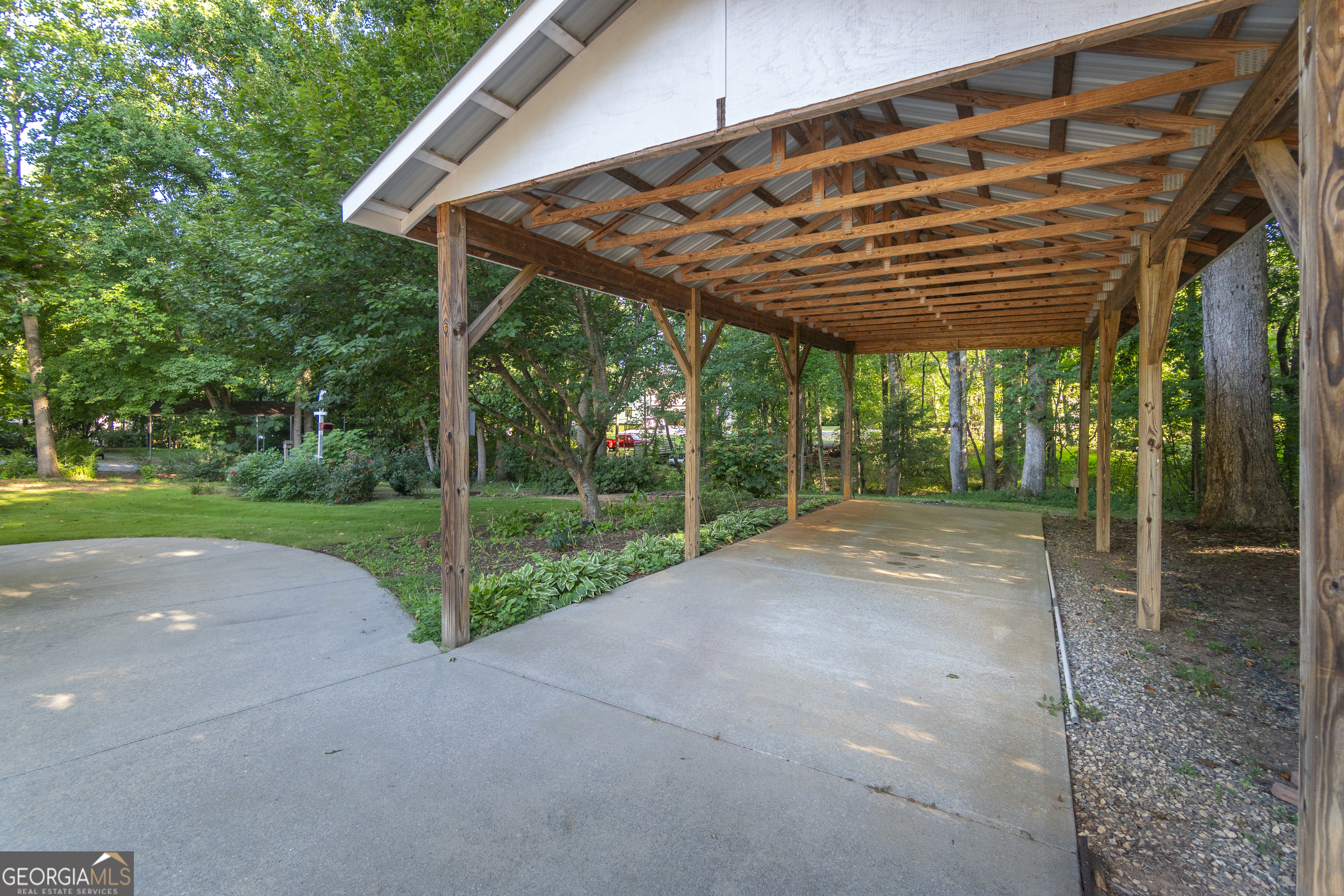 102 Trent Trail Cleveland GA 30528