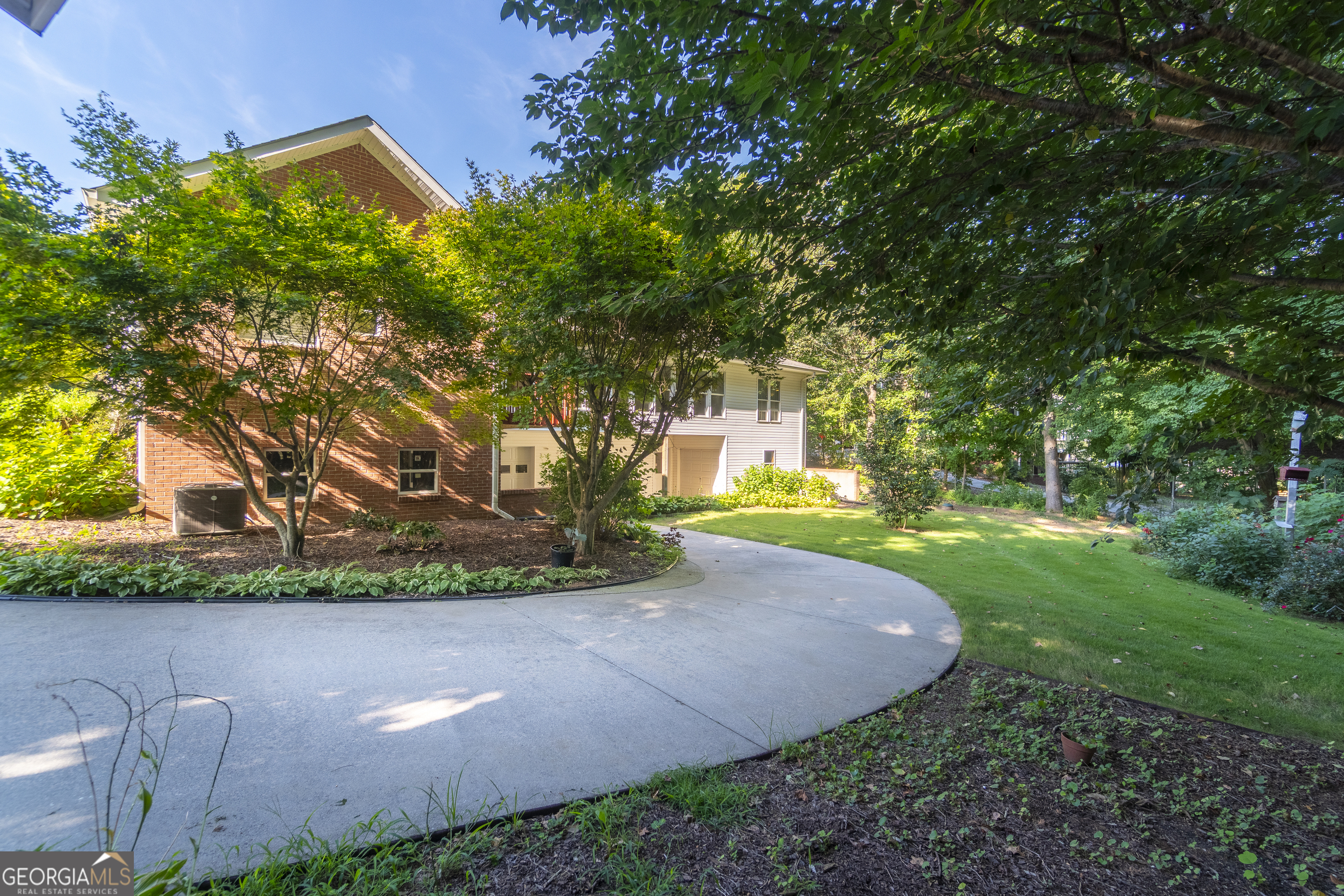 102 Trent Trail Cleveland GA 30528
