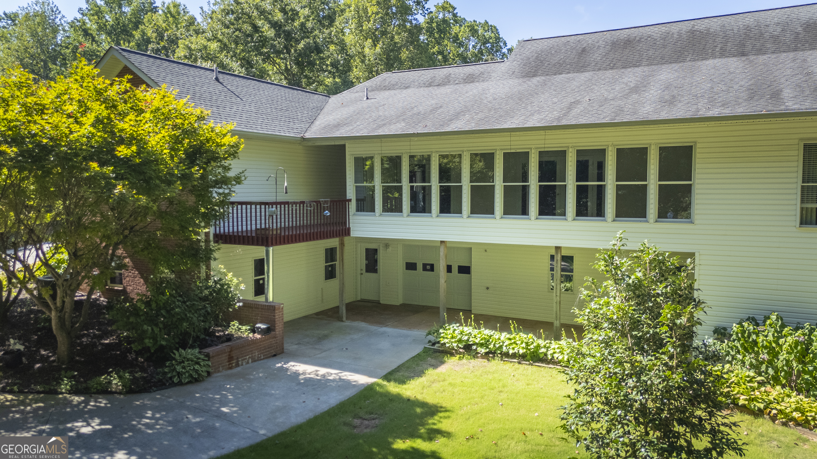 102 Trent Trail Cleveland GA 30528