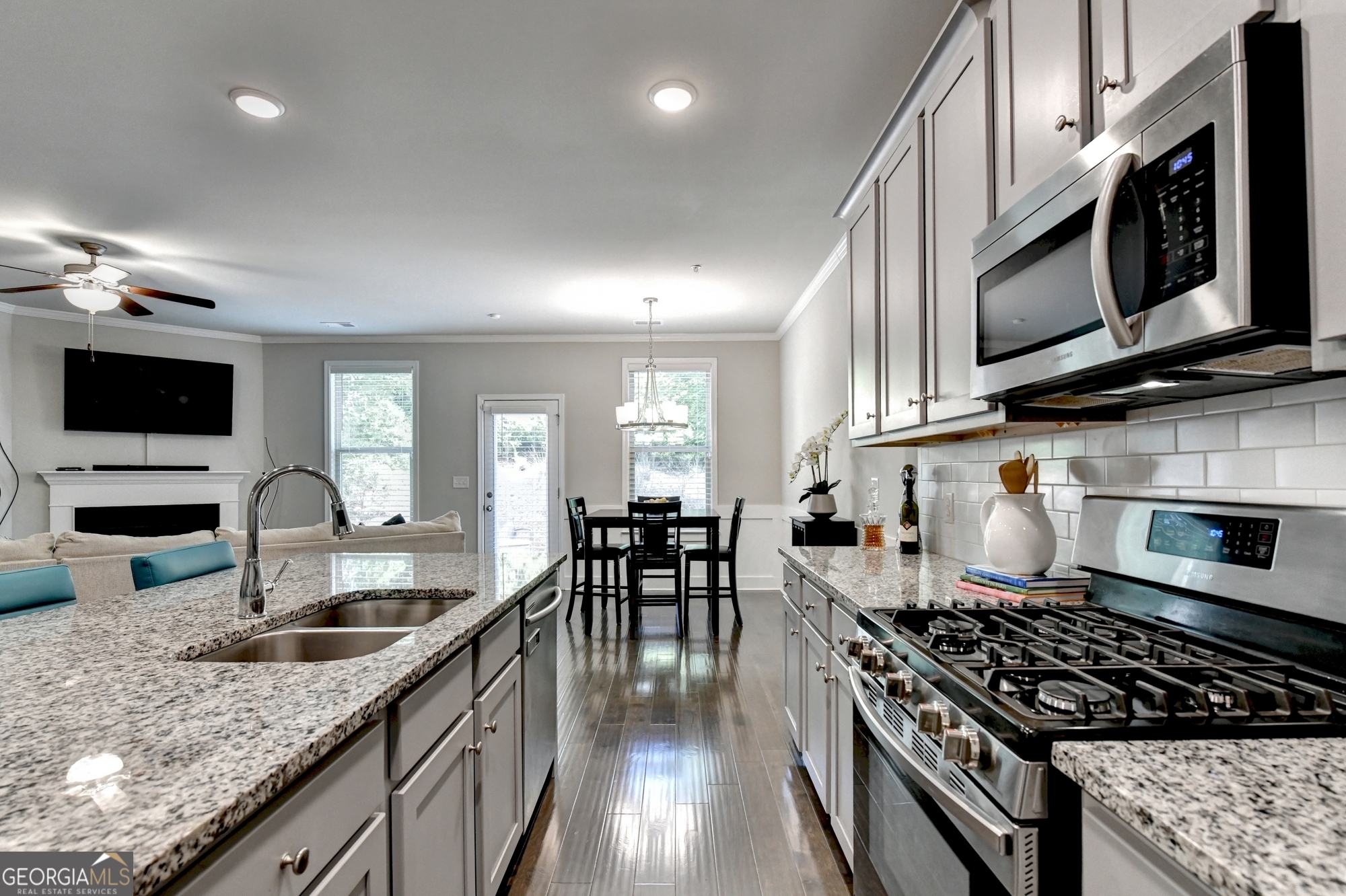 117 Hibiscus Court Woodstock GA 30188
