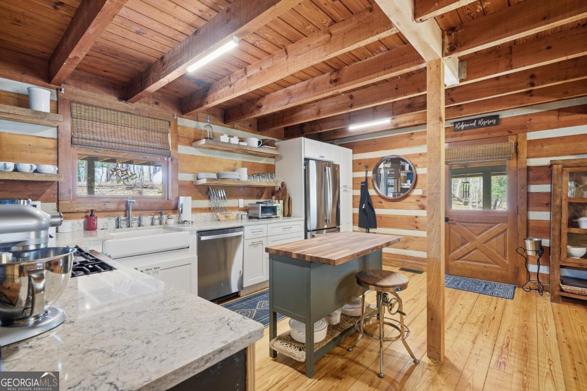 33 Foxhound Drive Ellijay GA 30540