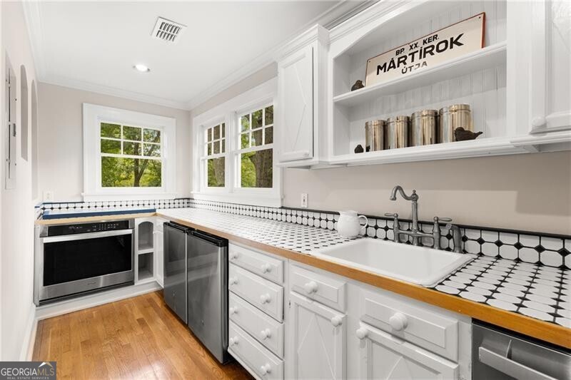 2417 Glenwood Drive NE Atlanta GA 30305