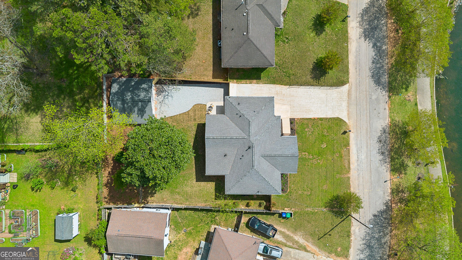 1964 E Lakeside Drive Decatur GA 30032