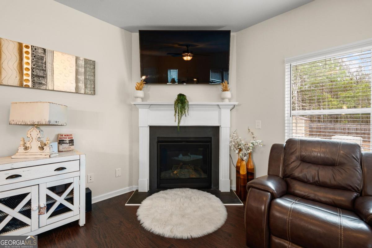 1053 Shadow Glen Drive Fairburn GA 30213
