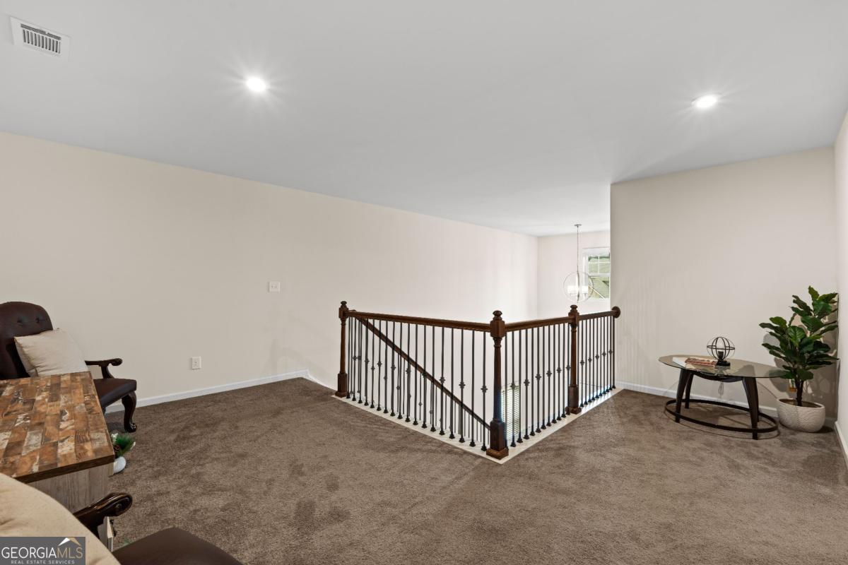 1053 Shadow Glen Drive Fairburn GA 30213
