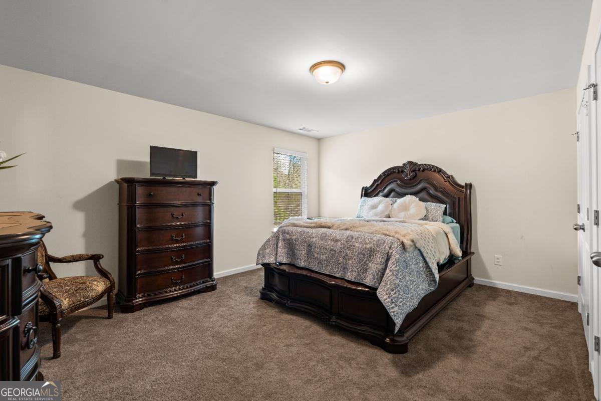 1053 Shadow Glen Drive Fairburn GA 30213