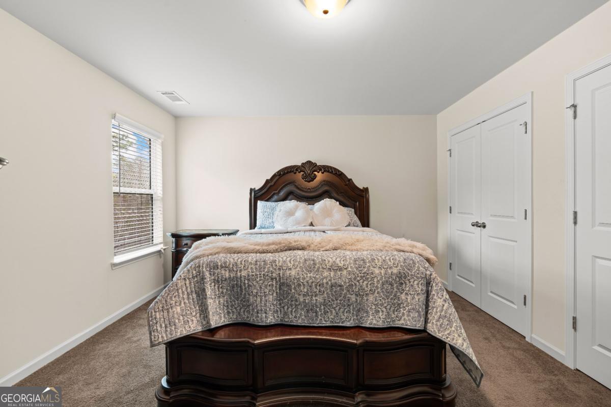 1053 Shadow Glen Drive Fairburn GA 30213