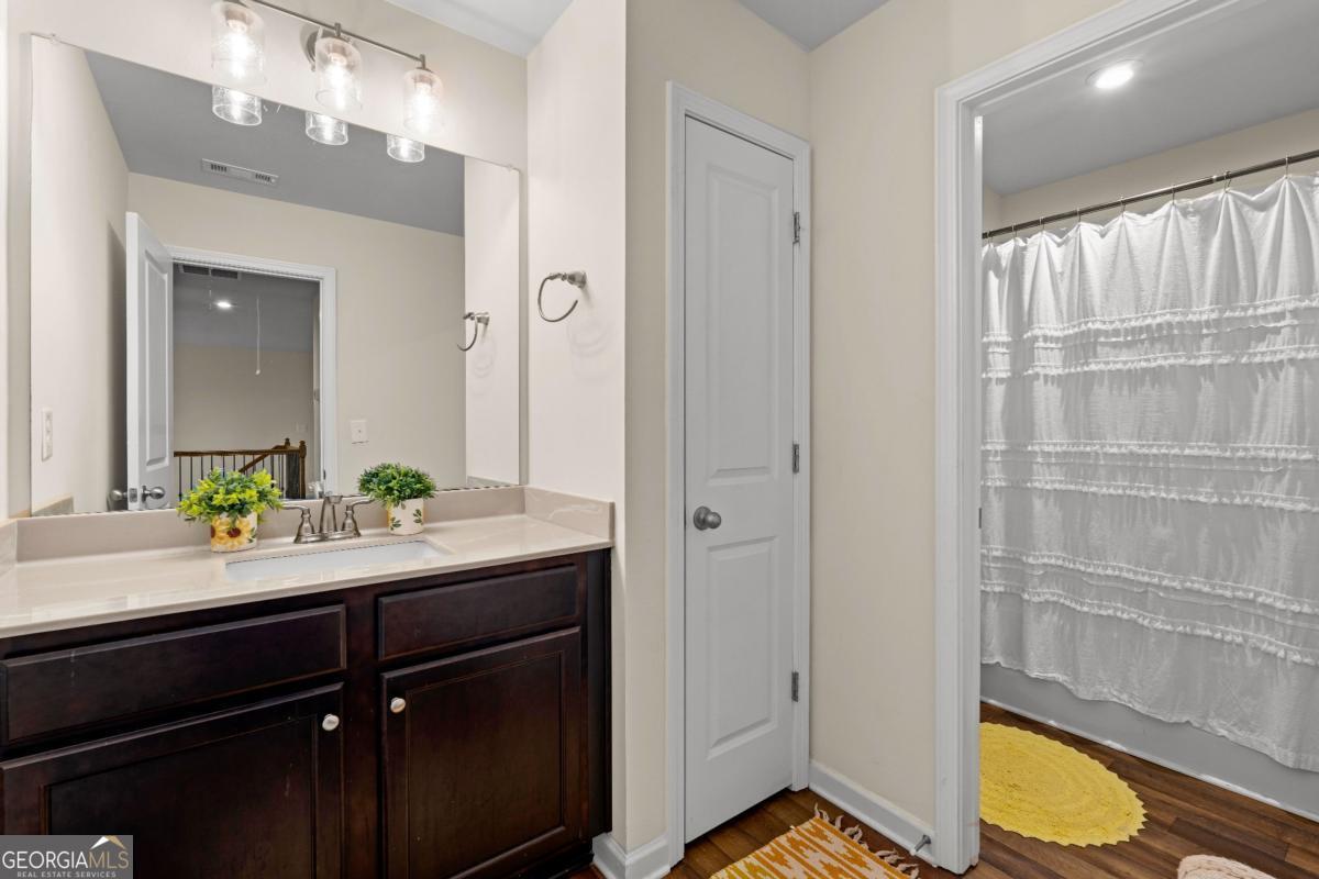 1053 Shadow Glen Drive Fairburn GA 30213