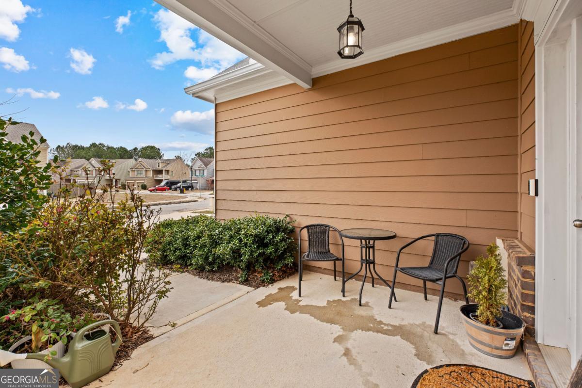 1053 Shadow Glen Drive Fairburn GA 30213
