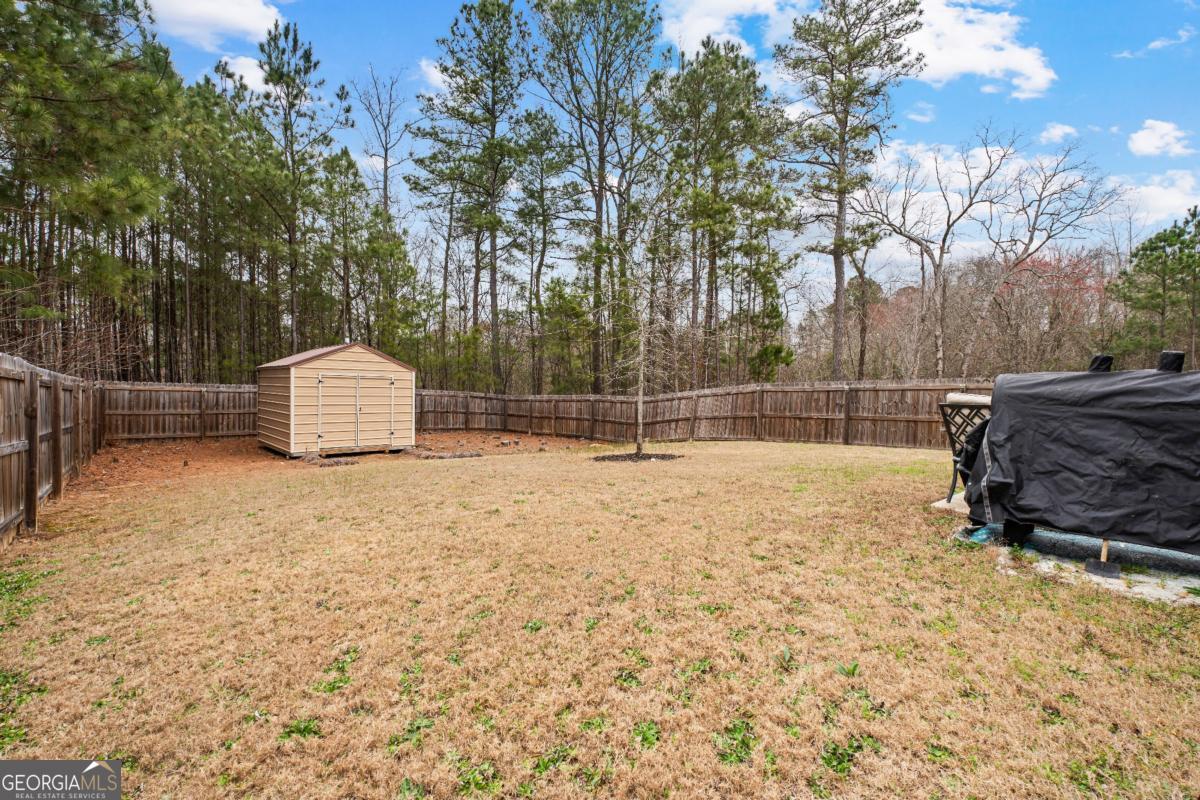 1053 Shadow Glen Drive Fairburn GA 30213