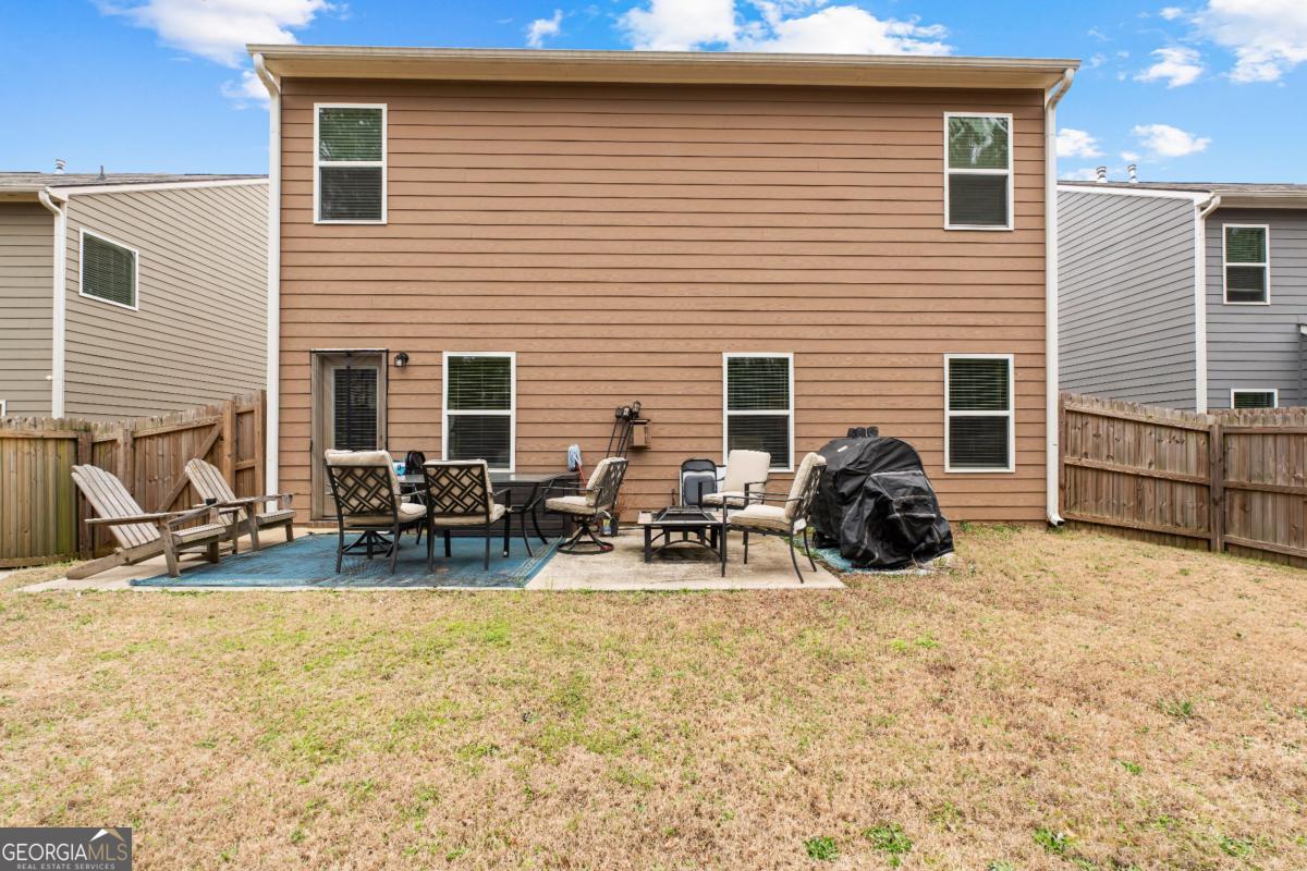 1053 Shadow Glen Drive Fairburn GA 30213