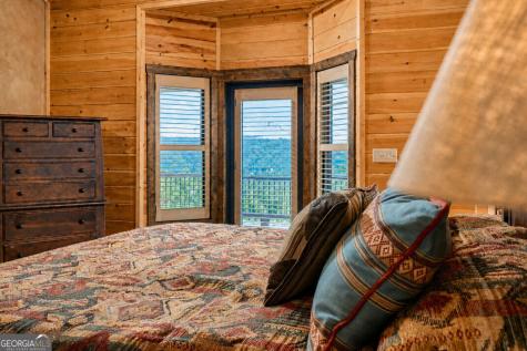215 Snake Nation Overlook Blue Ridge GA 30513