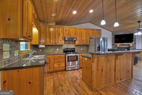 79 Pocaset Drive Ellijay GA 30540