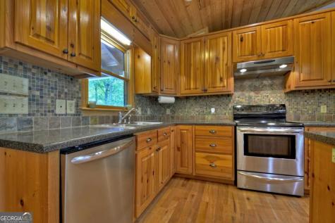 79 Pocaset Drive Ellijay GA 30540