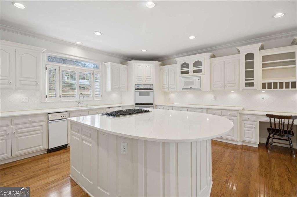 8500 Valemont Drive Sandy Springs GA 30350