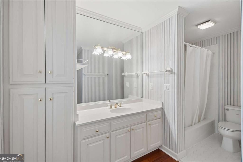 8500 Valemont Drive Sandy Springs GA 30350