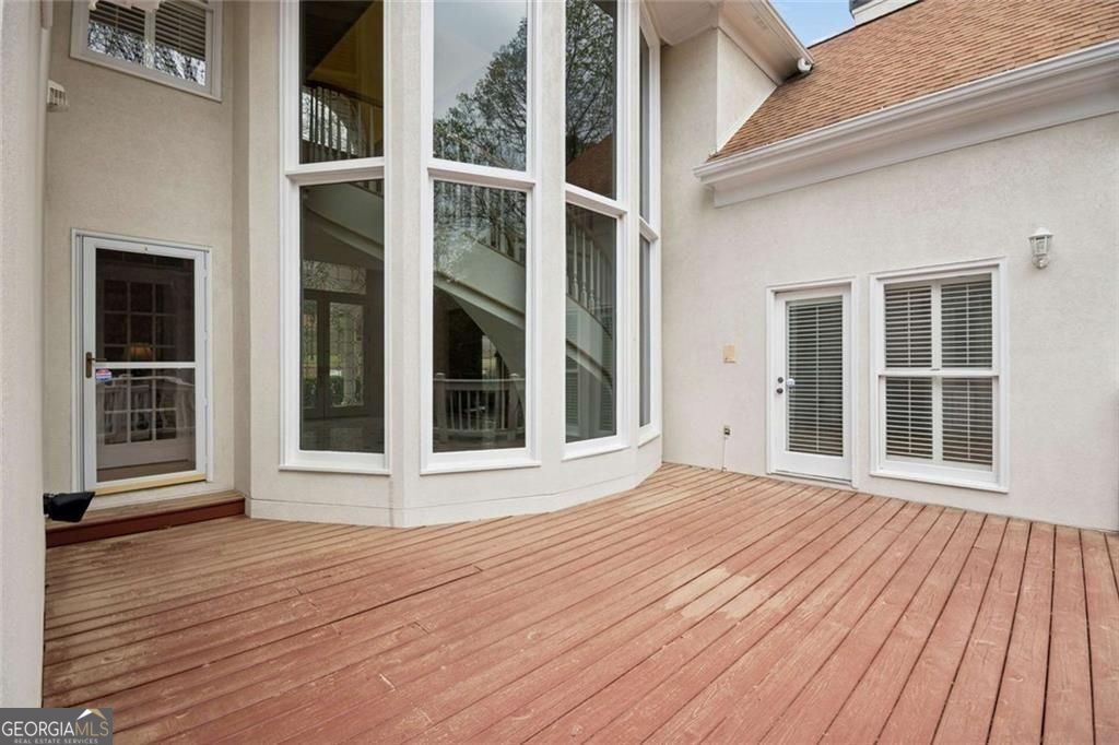 8500 Valemont Drive Sandy Springs GA 30350