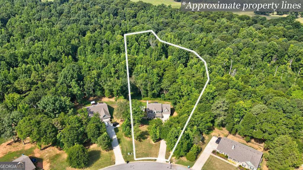 271 Oxmoor No Street Suffix Winterville GA 30683