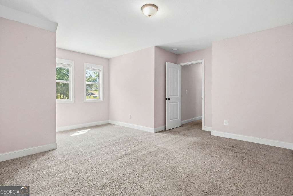 271 Oxmoor No Street Suffix Winterville GA 30683