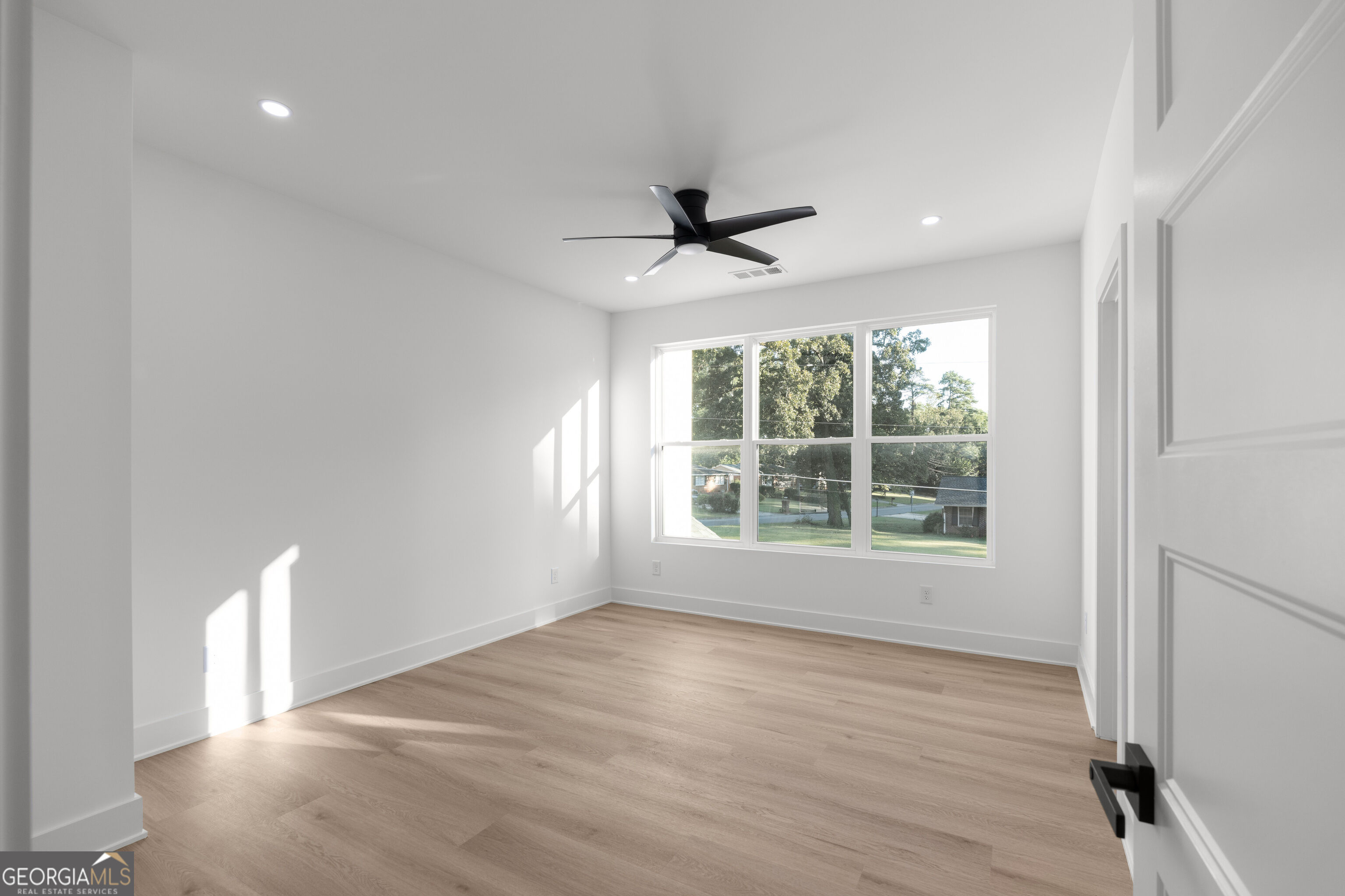 4514 Redwood Street Atlanta GA 30360