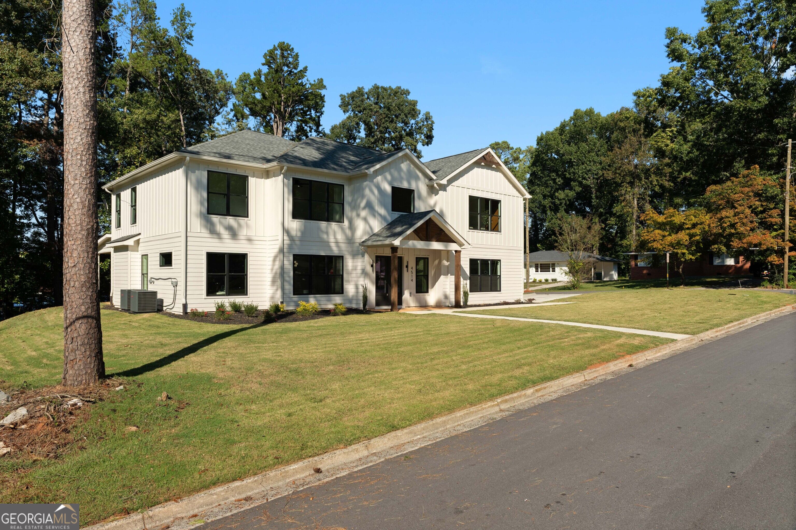 4514 Redwood Street Atlanta GA 30360