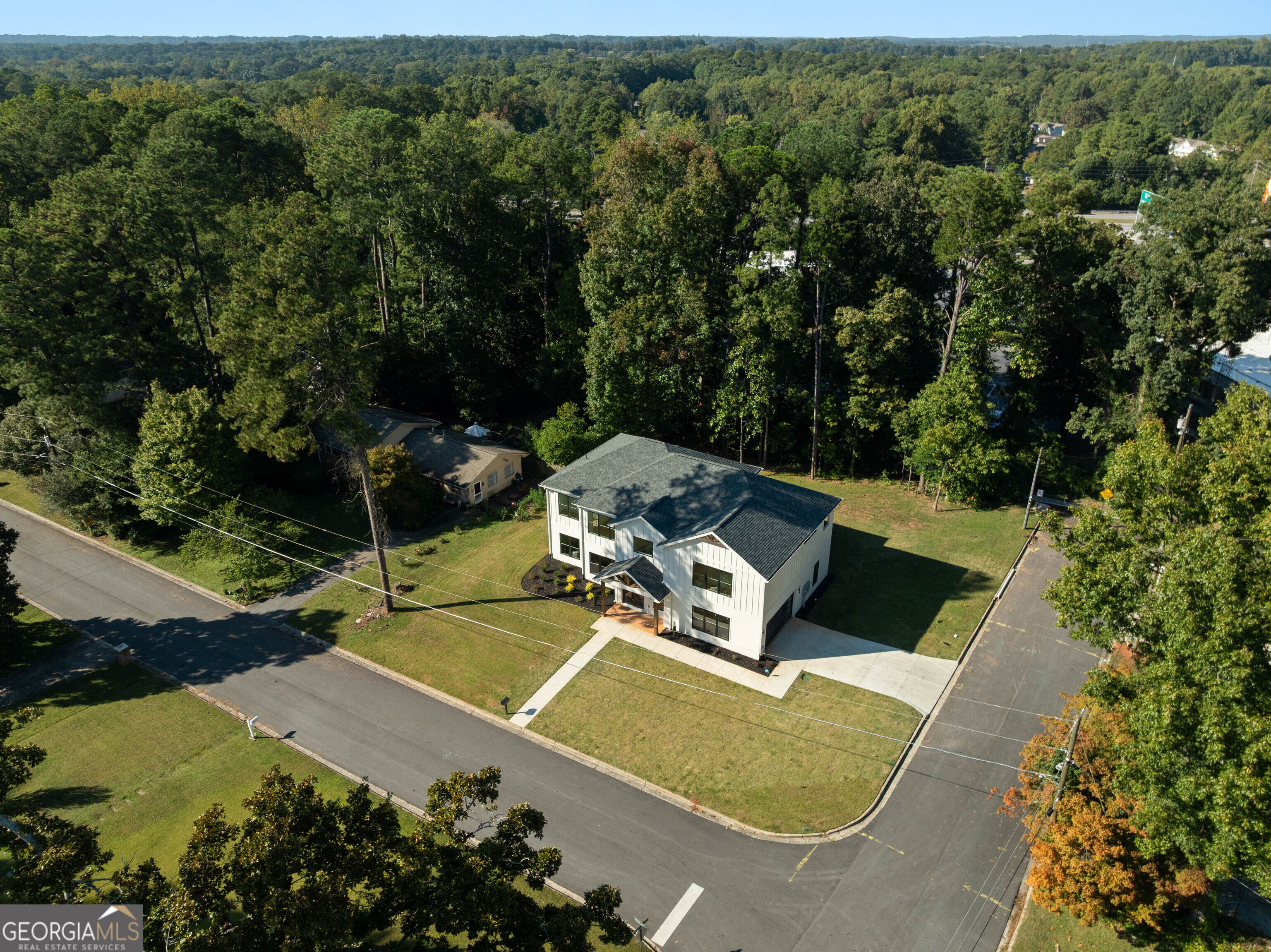 4514 Redwood Street Atlanta GA 30360