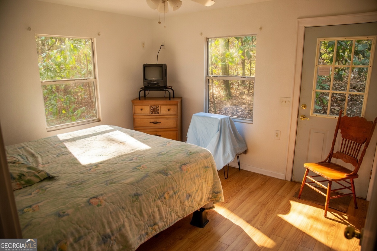 1380 Landing Road Baxley GA 31513