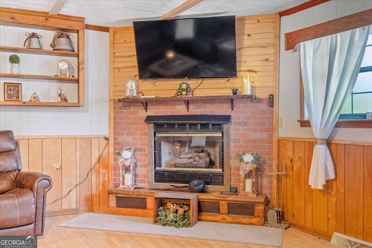463 Compton Road SE Silver Creek GA 30173